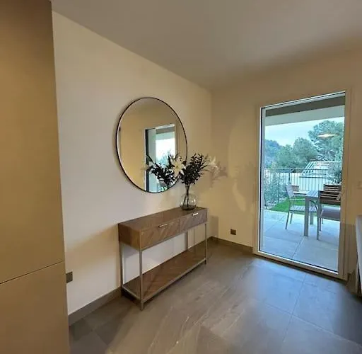 Prestige View 103 By Avecoeur